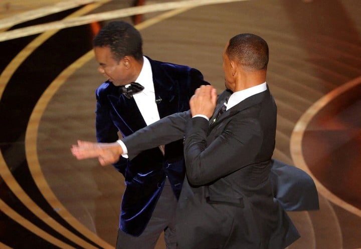 will-smith-reaparecio-en-medio-de-la-huelga-de-actores-de-hollywood:-que-dijo