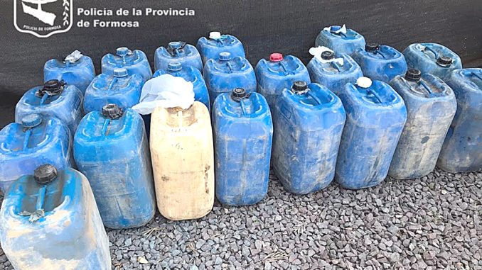 la-policia-secuestro-mas-de-200-litros-de-combustible