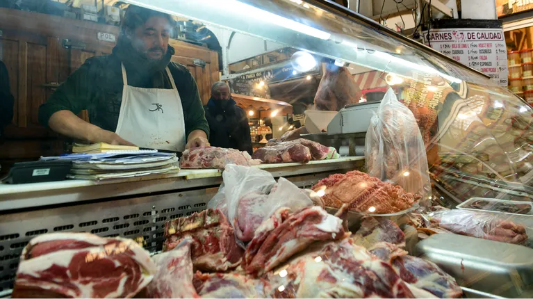 de-la-nafta-a-la-carne:-los-productos-que-aumentaron-la-semana-pasada-y-suman-presion-a-la-inflacion