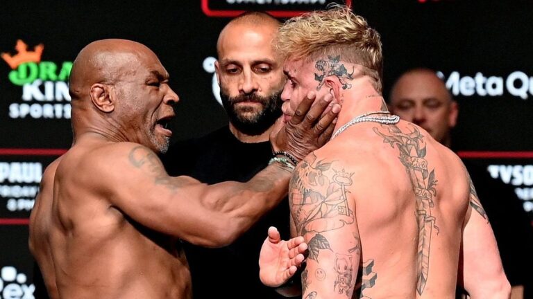 El tenso momento entre Mike Tyson y Jake Paul en el pesaje: qué pasó?