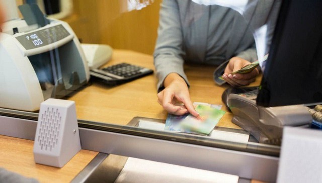 Este es el atractivo sueldo de un empleado bancario en noviembre 2024