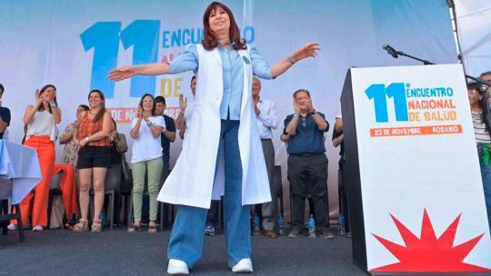 CFK tildó de falso a Milei y pidió desregular medicamentos