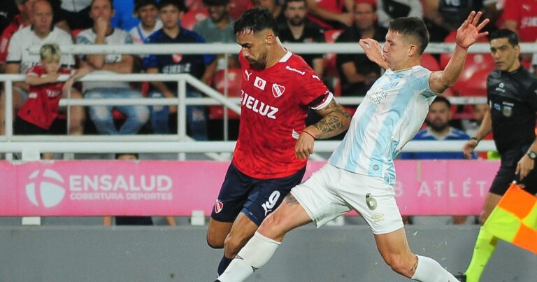 Atlético Tucumán se lo empata a Independiente con uno menos y lo complica de cara a la clasificación de la Libertadores 2025