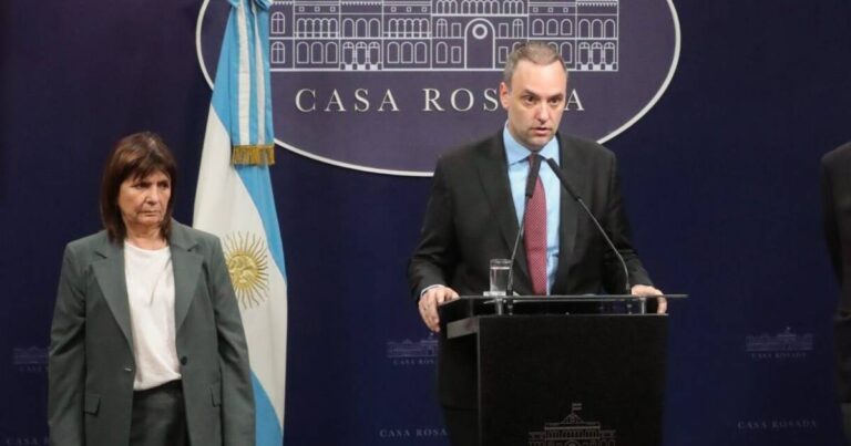 Bullrich y Adorni. La casta vacaciona en Florida