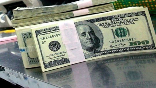 El dólar blue cerró a $1170 para la compra y $1190 para la venta