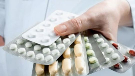 Por qué algunos medicamentos superan la canasta básica