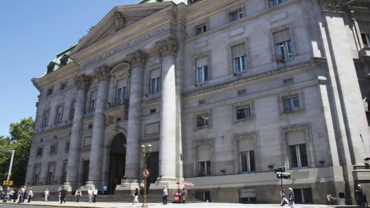 Privatización: el Gobierno acelera la transformación del Banco Nación a una Sociedad Anónima