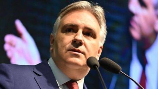 Cuáles fueron los motivos por los cuales Llaryora endureció su discurso contra Milei