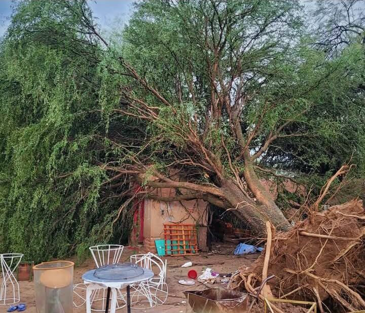 El Gobierno provincial brinda asistencia a familias afectadas por el temporal en Laguna Yema