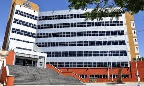 Por refacción, el ingreso a Tribunales cambió de lugar