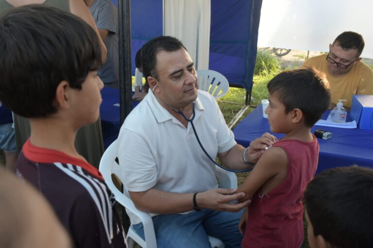 Encuentro saludable en el barrio Lote 110