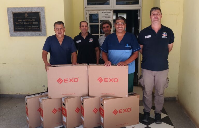 Concretaron entrega de nuevo equipamiento informático al Hospital de Villa Dos Trece