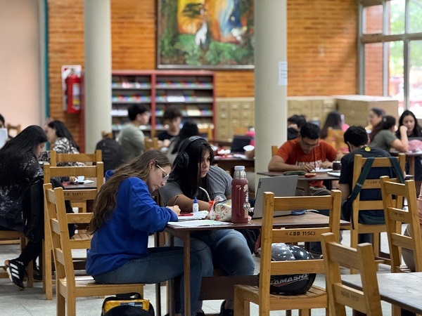 Brindan detalles sobre atención en la Biblioteca Central de la UNaF