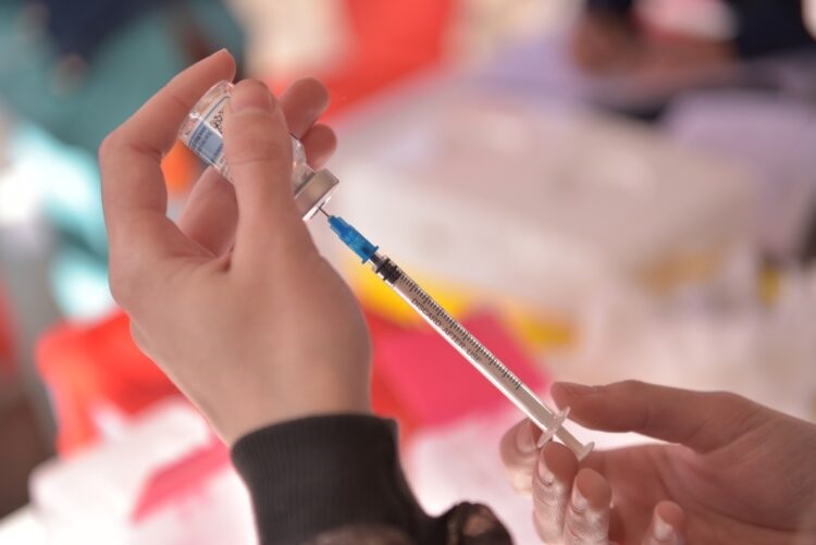 Desarrollo Humano informó que la vacuna antigripal 2025 aún no se encuentra disponible