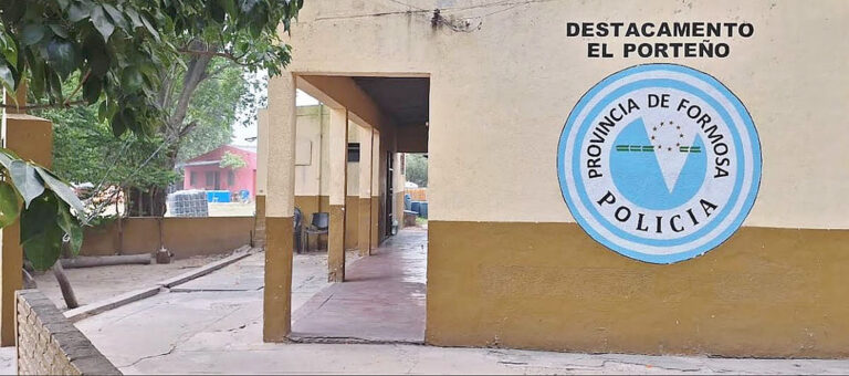 La Policía detuvo a una mujer por agredir a su hija