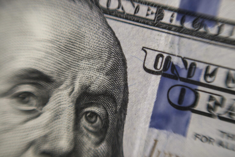Dólar blue, dólar hoy: a cuánto cotizan el miércoles 19 de febrero de 2025