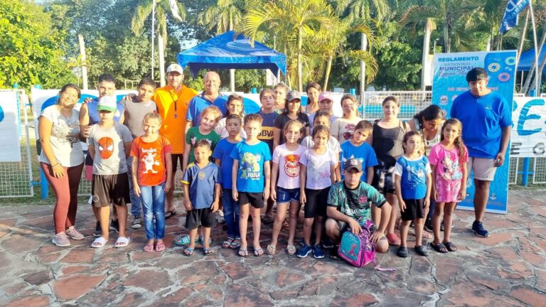 Verano 2025: Laguna Blanca ofrece desde pileta libre hasta torneos deportivos