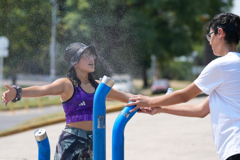 Buenos Aires y otras 7 provincias en alerta por calor extremo
