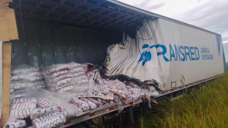 Colisión entre dos camiones dejó una víctima fatal