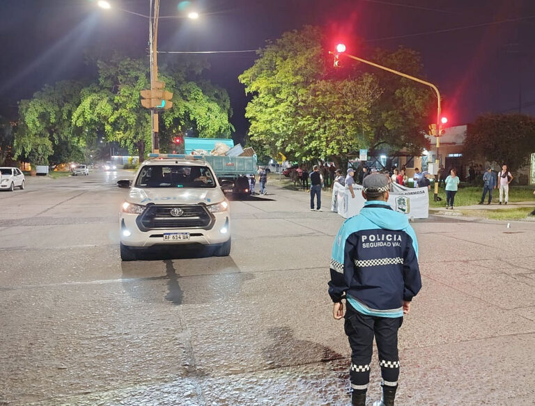 Colisión entre un camión y una motocicleta, dejó una víctima fatal