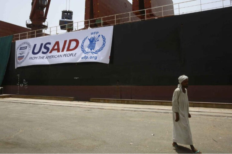 Un juez demócrata designado por Obama ordenó a reinstaurar el corrupto USAID