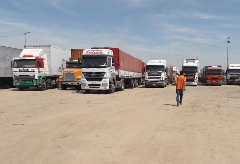 Camioneros de Falcón reclaman por cobro injustificado de fumigación en Clorinda