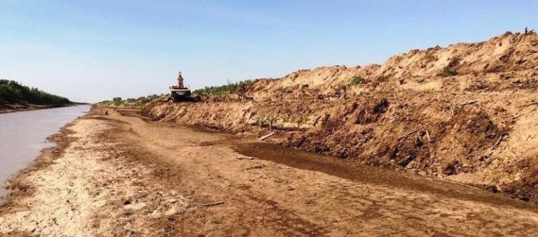 Crecida del río Pilcomayo: informan que filtración está controlada en la barrera de El Caracol