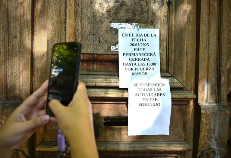 Uruguay: qué es el grupo 764, la red a la que dice pertenecer el autor que amenazó de un ataque en la Udelar