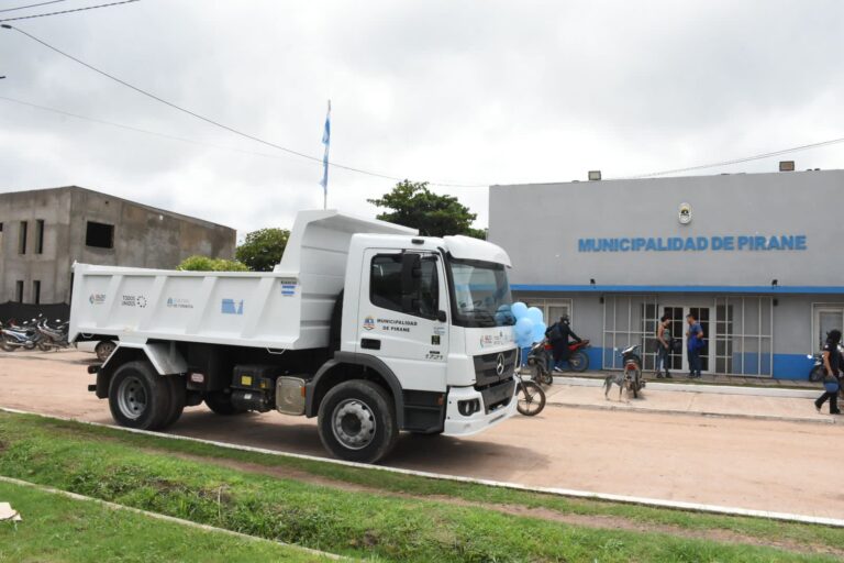 La Municipalidad de Pirané sumó nueva maquinaria
