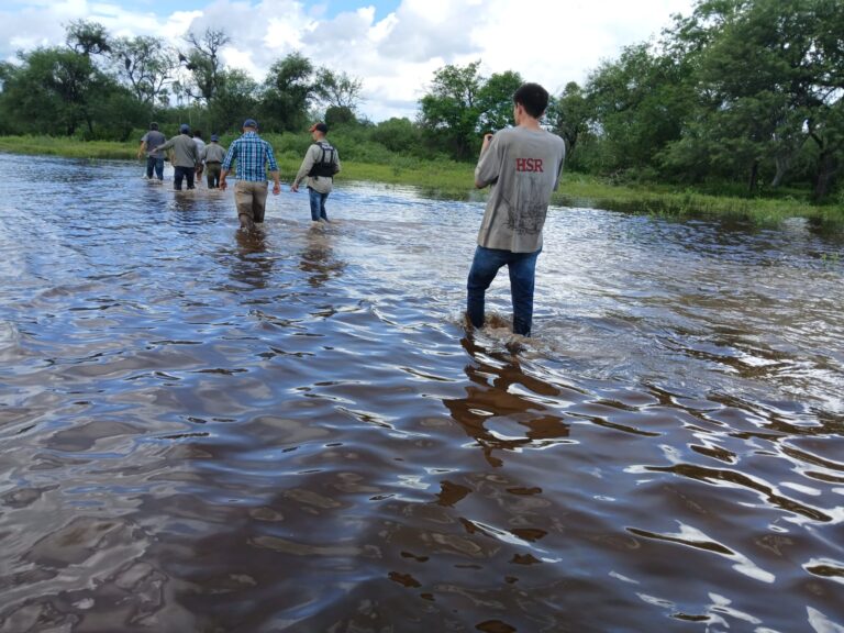 El Gobierno de Formosa asistió a familias del paraje La Zanja