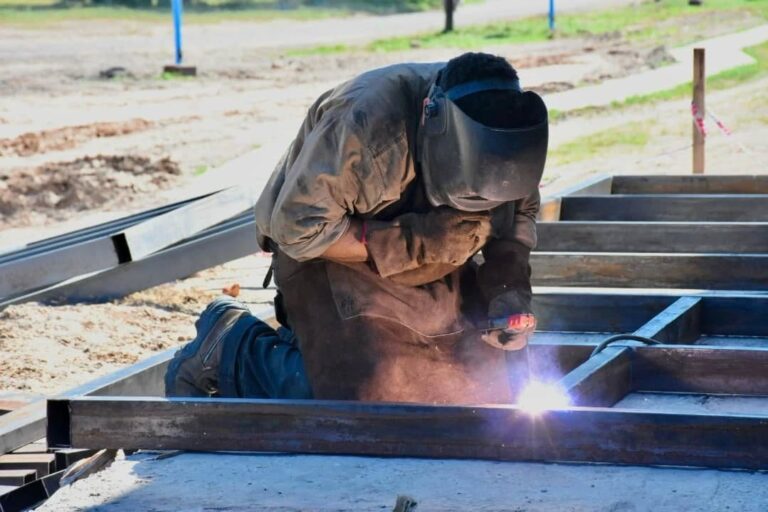 Pirané se prepara parainaugurar el Mercado Comunitario de Emprendedores