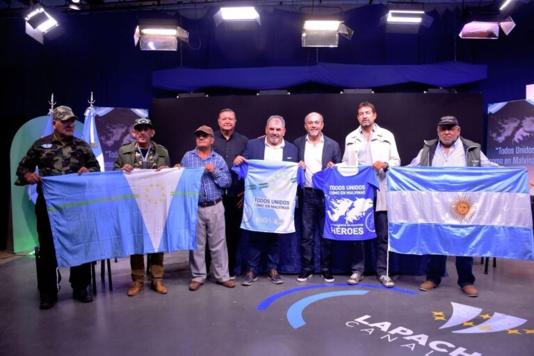 Todos Unidos como en Malvinas