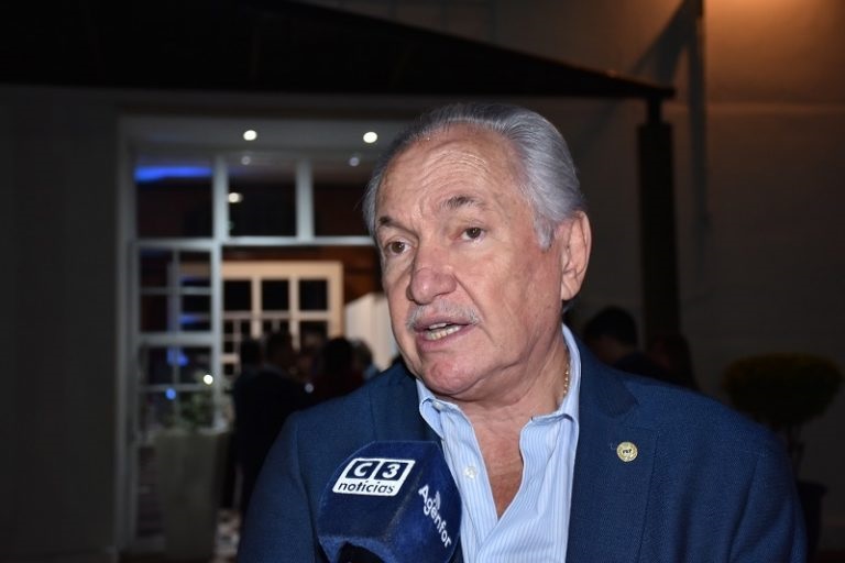 Zanin calificó como positivo y alentador alya efectivonuevo aumento salarialProvincial