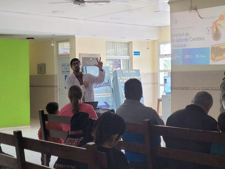 En el centro de salud el Pucú se brindó una importante charla sobre ACV