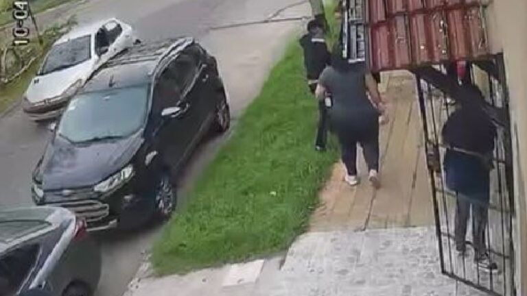 Inseguridad en La Matanza: delincuentes armados asaltaron a un grupo de chicas