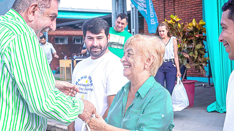 Jofré agradeció el compromiso de trabajadores para que la ciudad éste cada día más linda