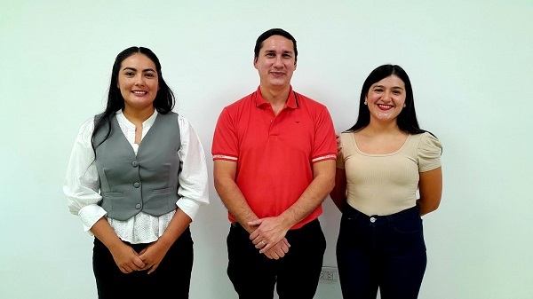 En el programa Ab Ovo entrevistaron al equipo de la revista Senderos