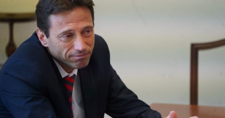 Moretti rompió el silencio: «Es una donación»