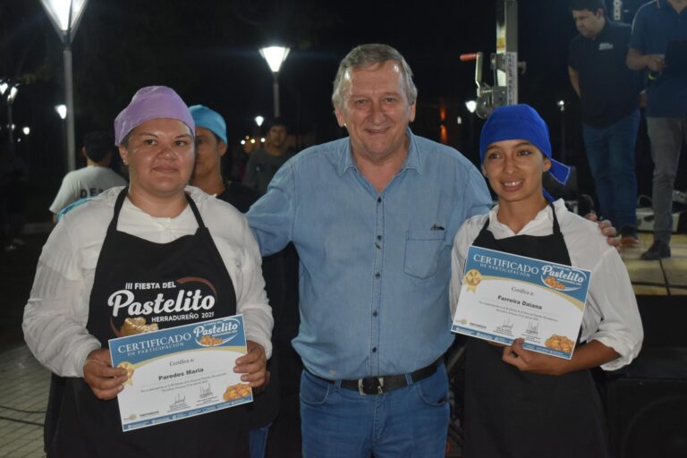 Heizenreder: El pastelito es el producto gastronómico estrella de nuestro pueblo