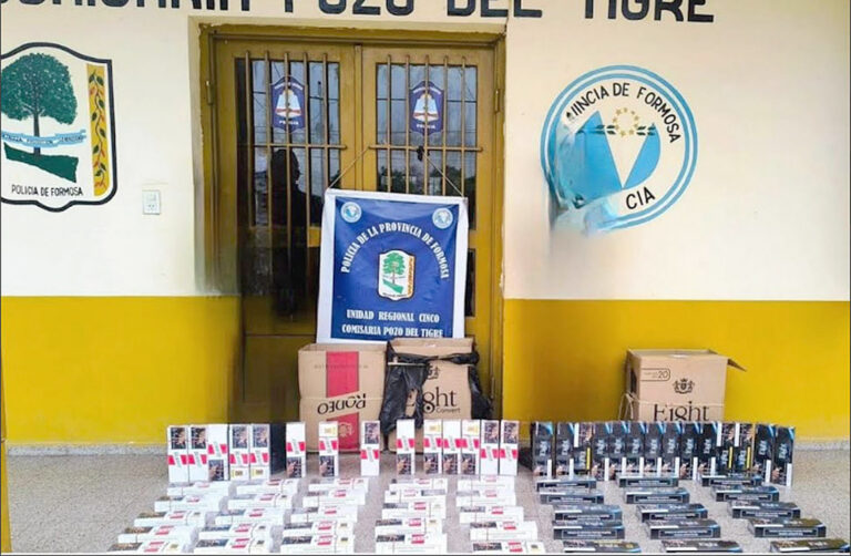 Se secuestraron cigarrillos de contrabando y un arma de fuego en dos allanamientos