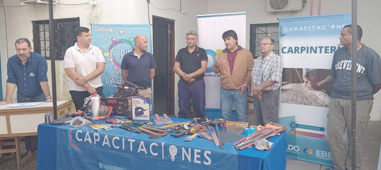 Inició el taller en carpintería sustentable que tendrá certificación de validez nacional