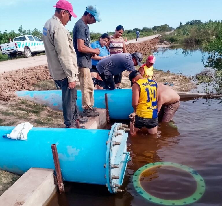 Ante la emergencia hídrica, la Municipalidad de Pirané continúa realizando trabajos preventivos