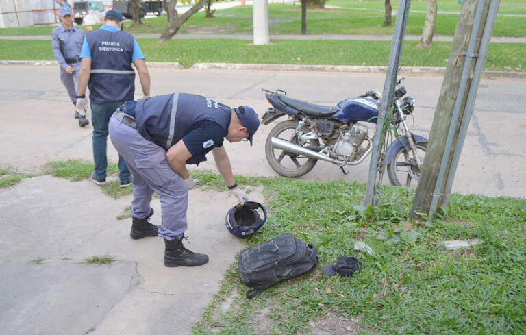 Barrio Don Bosco: un hombre cayó de su motocicleta y falleció