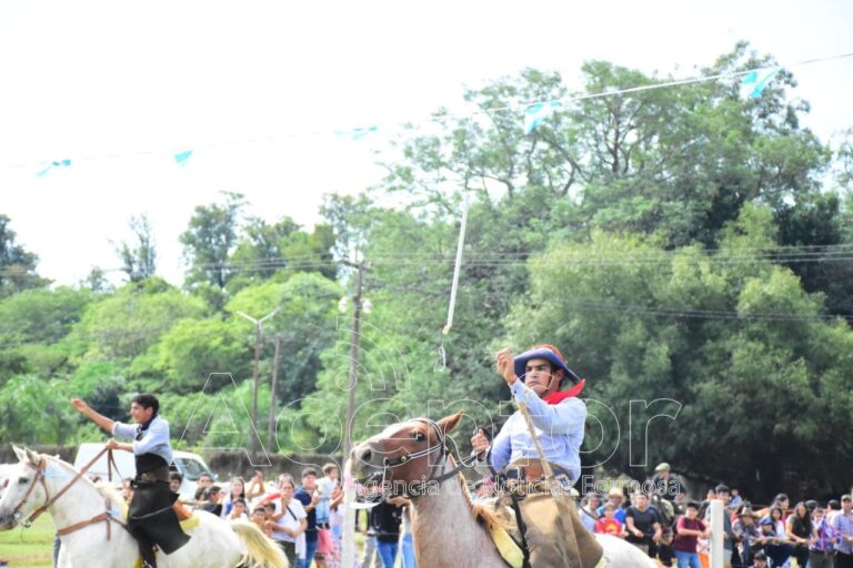 Tradición y festejo patrio en el 126 aniversario de Herradura