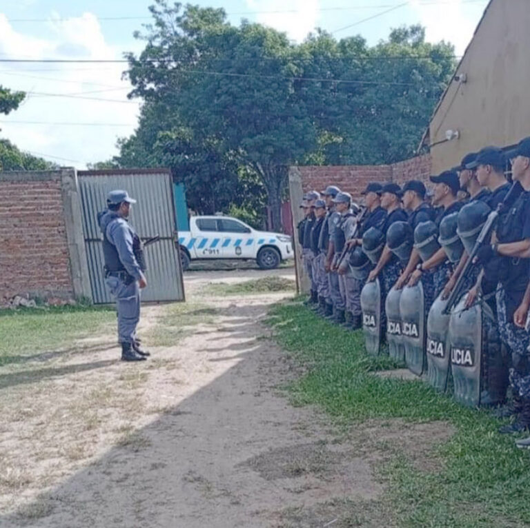 C-5: detuvieron a un sujeto y recuperaron bienes durante allanamientos en Antenor Gauna