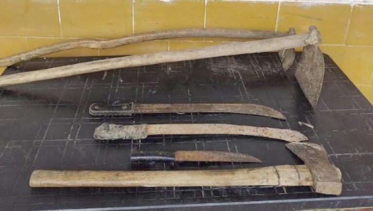 Detuvieron a una pareja por amenazar a su vecina