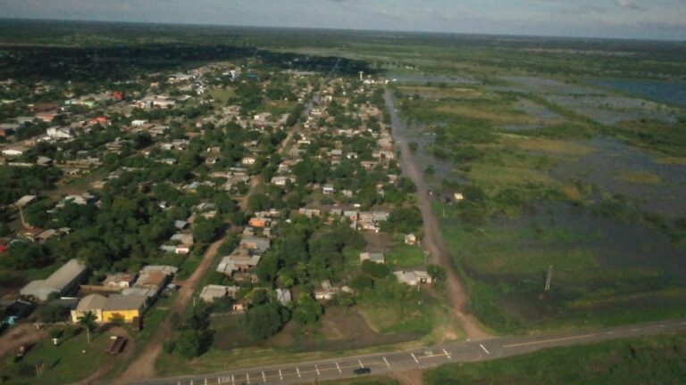 Continúa el trabajo de la DPV para aliviar la situación por anegamientos en Palo Santo