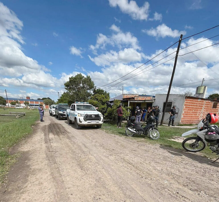 Aprehendieron a dos hermanos por un caso de robo con escalamiento