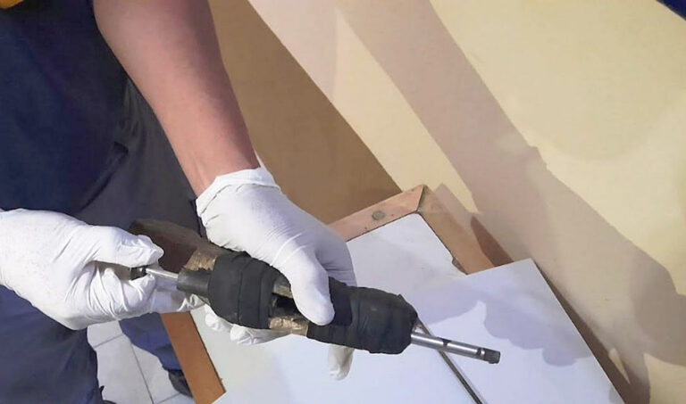 Las Lomitas: aprehendieron a un hombre y secuestraron un arma tumbera