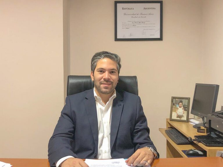 La reelección indefinida ya no está en discusión, afirmó el apoderado del FAF